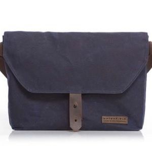 Waterfield Navy Vitesse Cycling Musette with flap